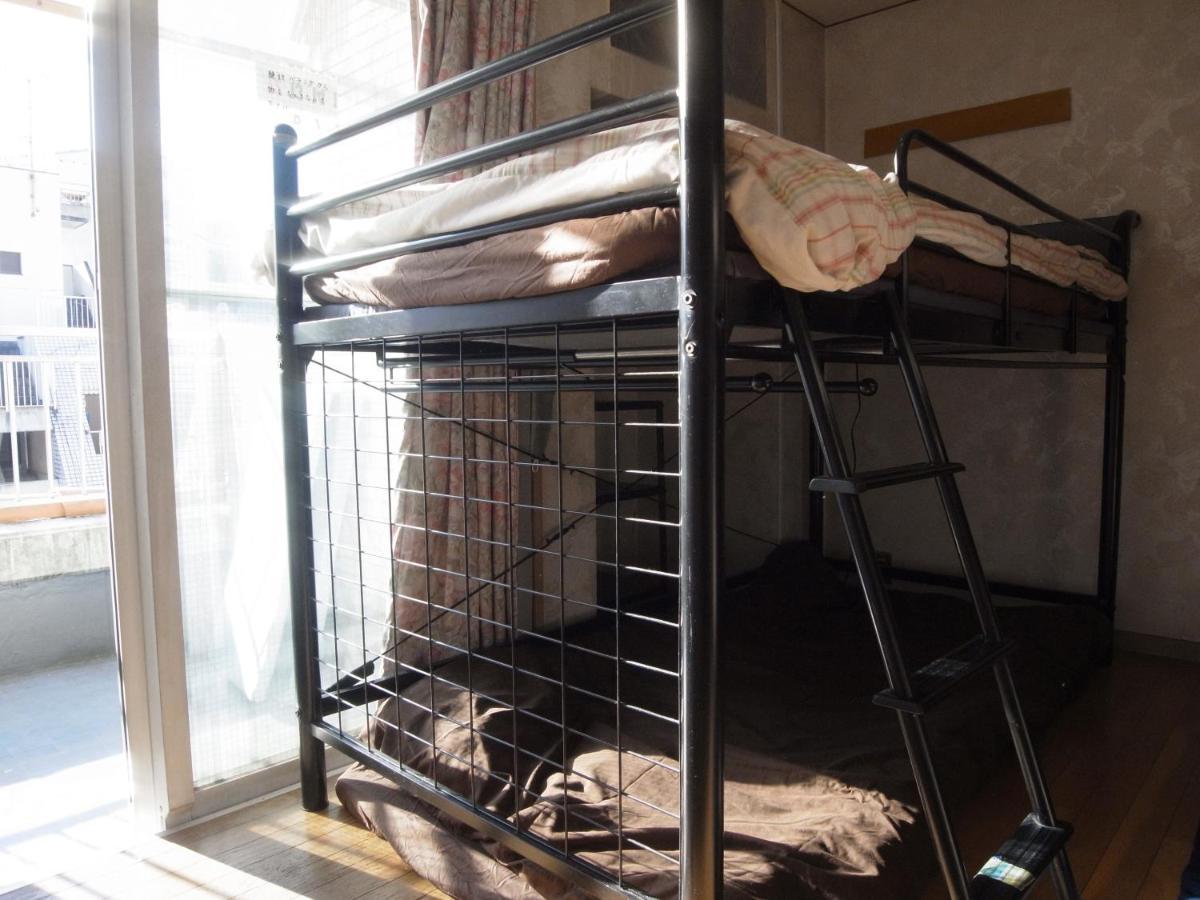 Girls Only Share House Tama Hostal *